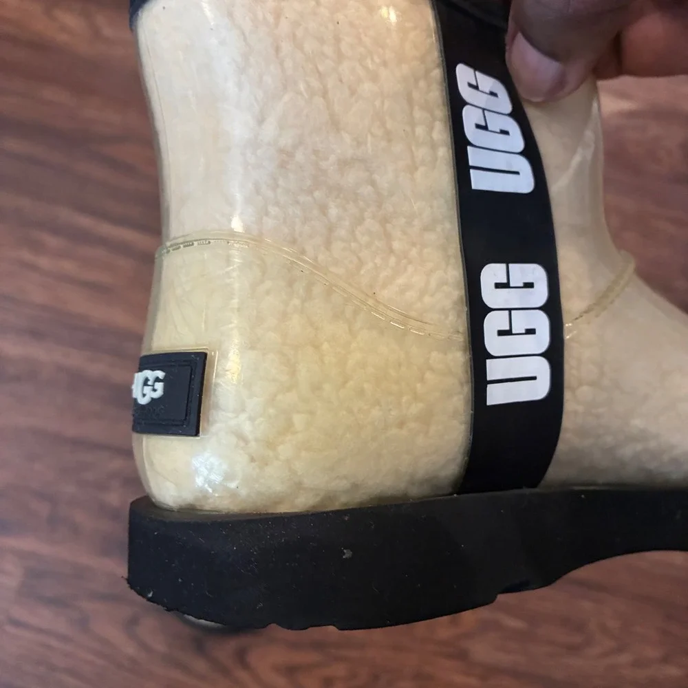 UGG Classic Clear Mini Waterproof Boots‎ Natural Black Women's US 5 EU 35
